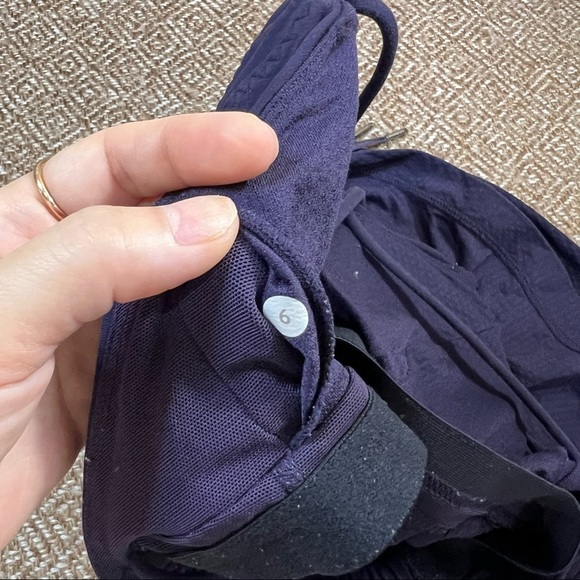 Lululemon Spaghetti Strap Top Cinched Side Yoga Top Purple Womens Sz 4 Gorpcore - Picture 6 of 9